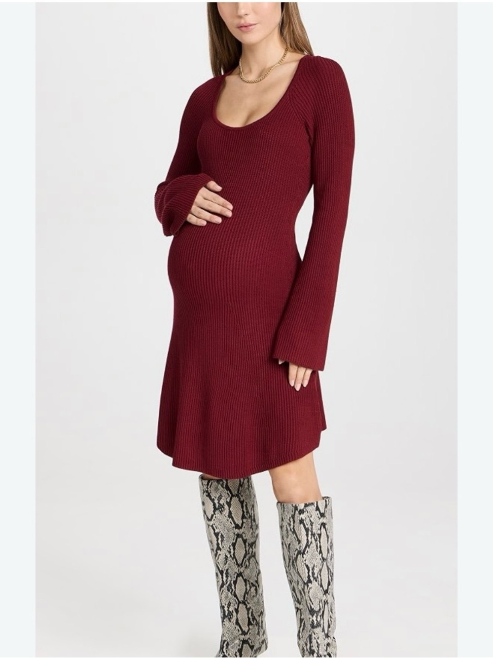 New Ribbed Scoop Neck Long-Sleeve Maternity Dress - Burgundy